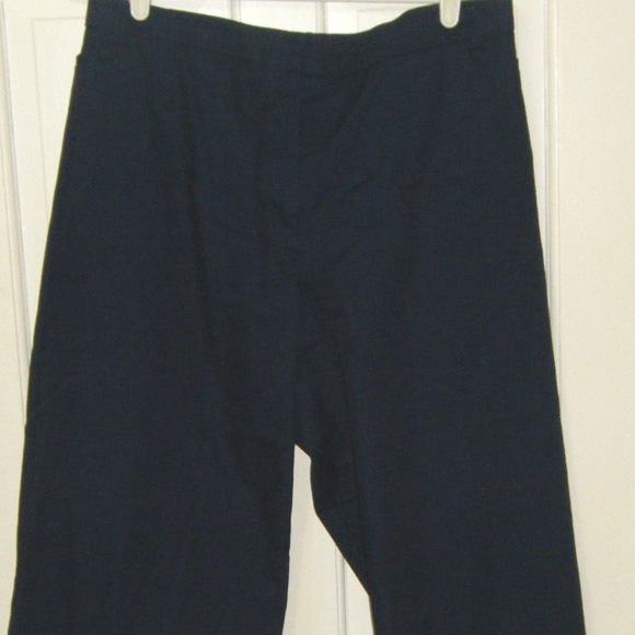 George Pants - Navy Blue Crop Pants 26W George Pants - Navy Blue Crop Pants 26W
